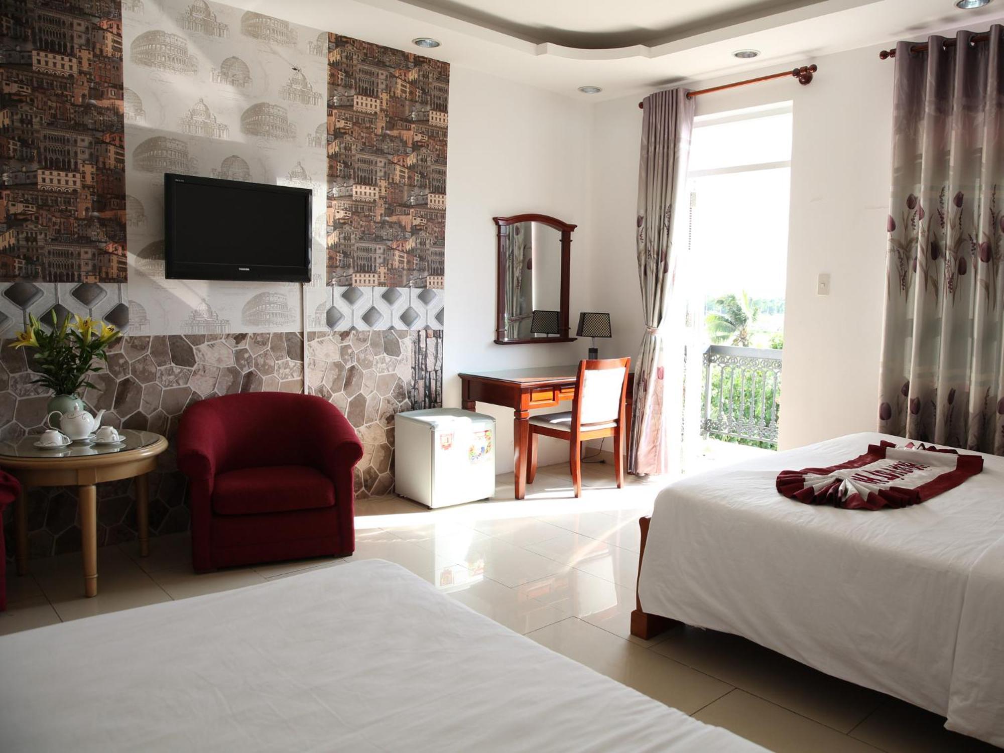 Hoa Phat Hotel & Apartment Thành Pho Ho Chí Minh Esterno foto