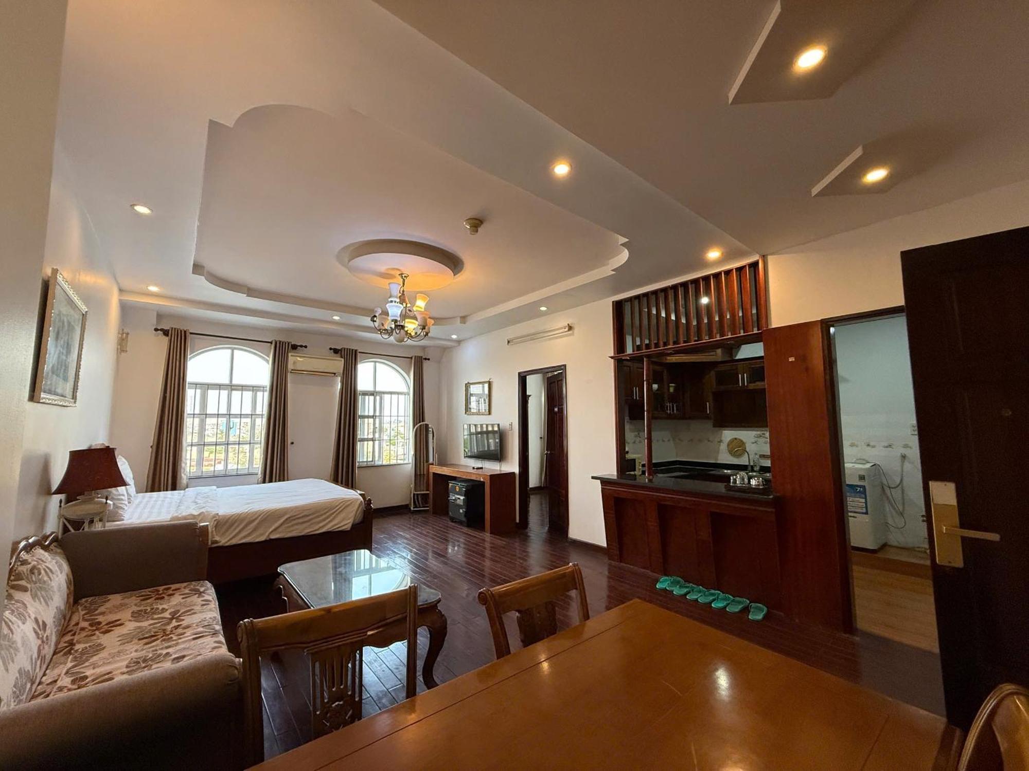 Hoa Phat Hotel & Apartment Thành Pho Ho Chí Minh Esterno foto