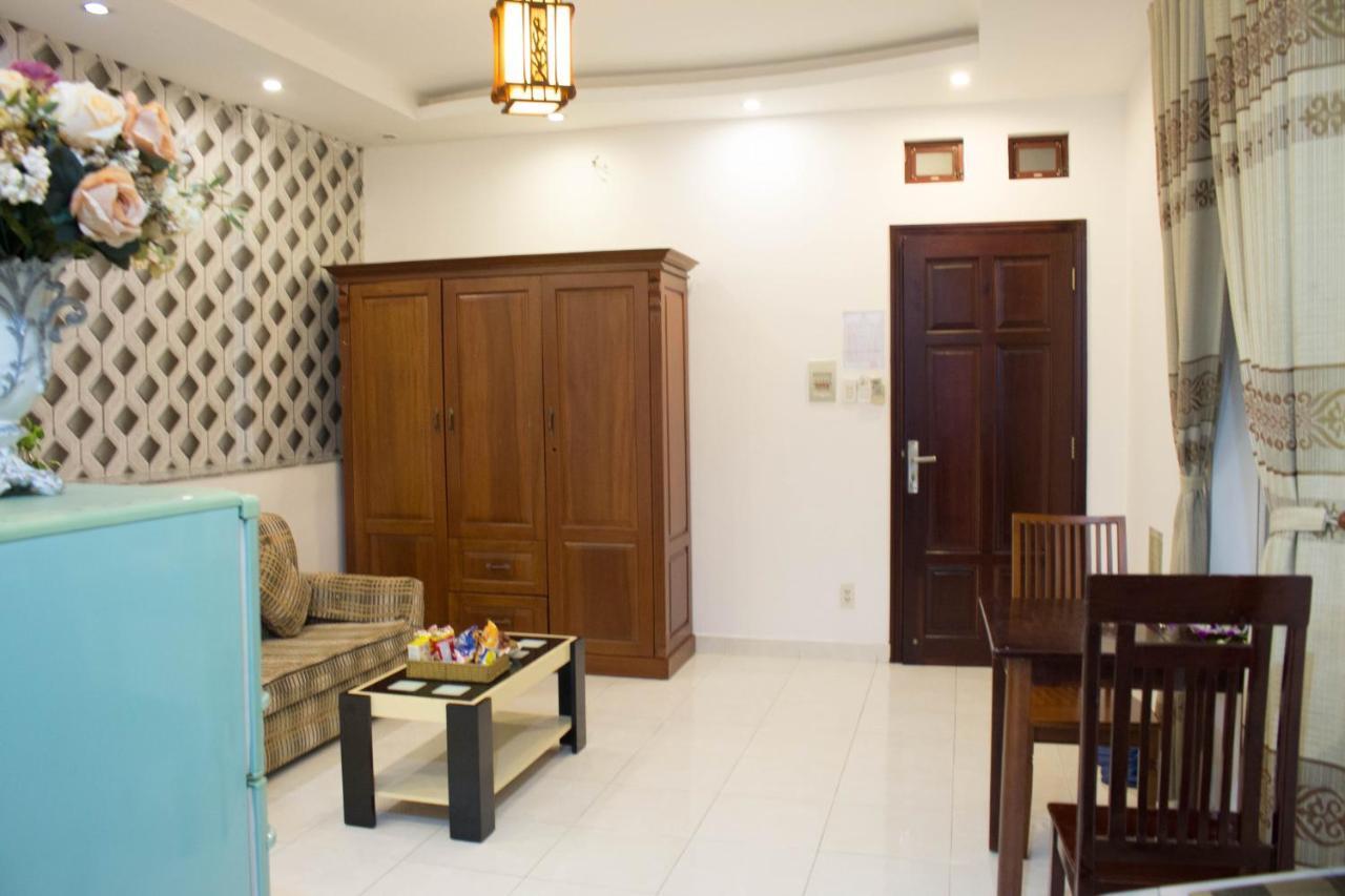 Hoa Phat Hotel & Apartment Thành Pho Ho Chí Minh Esterno foto