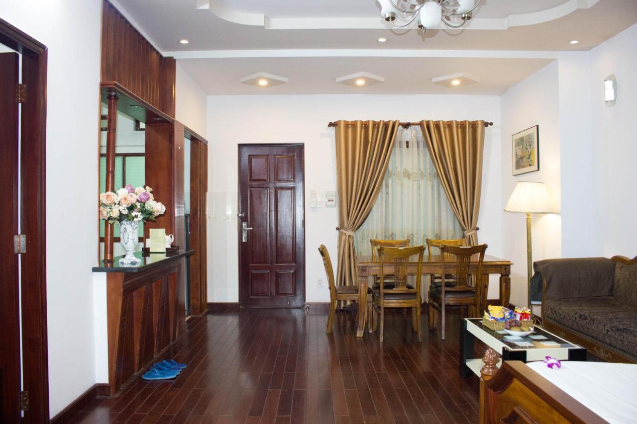 Hoa Phat Hotel & Apartment Thành Pho Ho Chí Minh Esterno foto
